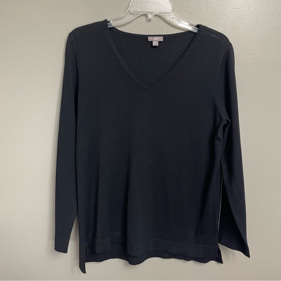 J. Jill Merino Wool V-neck Sweater women's size Medium black elevated basics - Picture 1 of 11